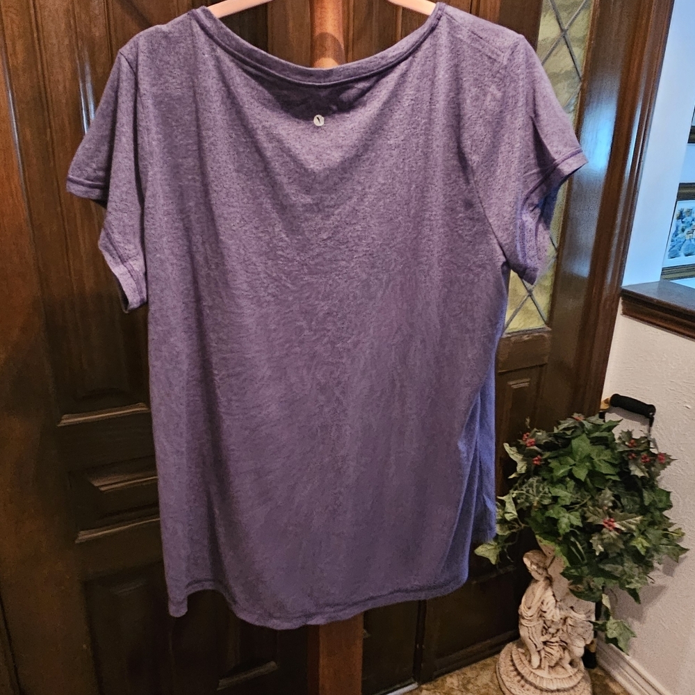 Xersion Heathered Purple V-Neck Tee - Picture 2 of 4